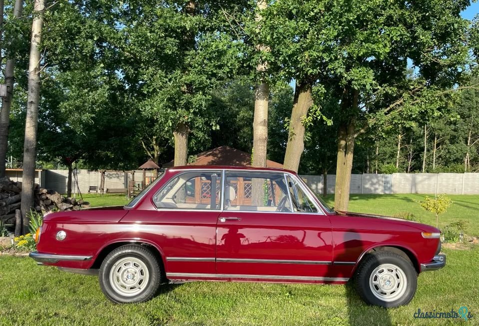 1975' BMW E10 1502 photo #5