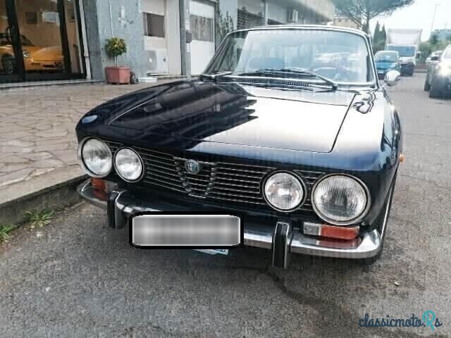 1973' Alfa Romeo GT photo #1