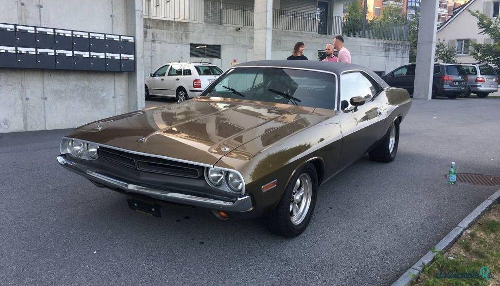 1971' Dodge Challenger photo #2