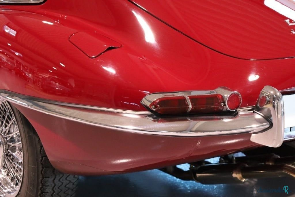 1966' Jaguar E-Type photo #4