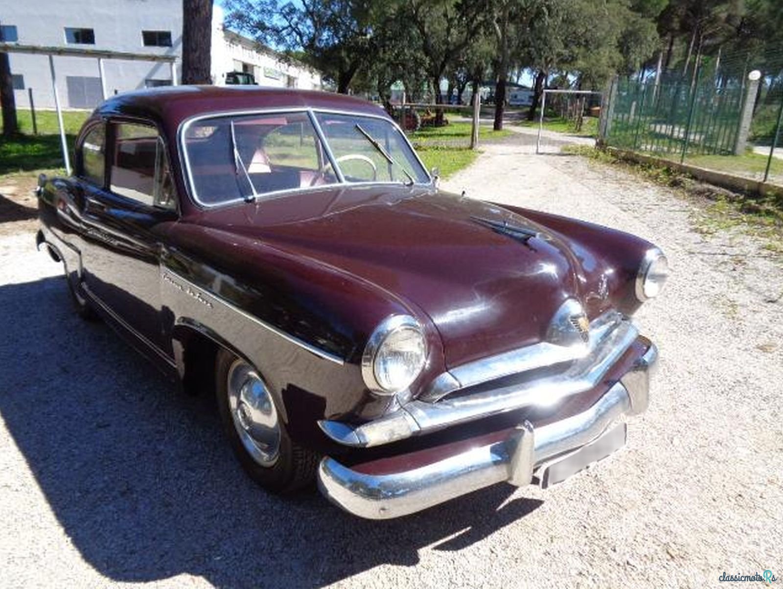 1952' Kaiser Henry J photo #1