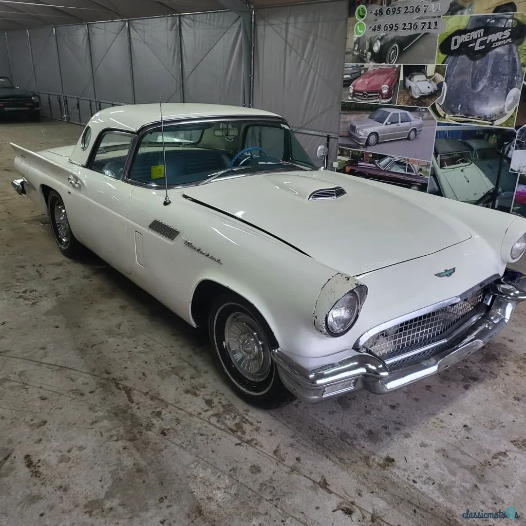 1957' Ford Thunderbird photo #5