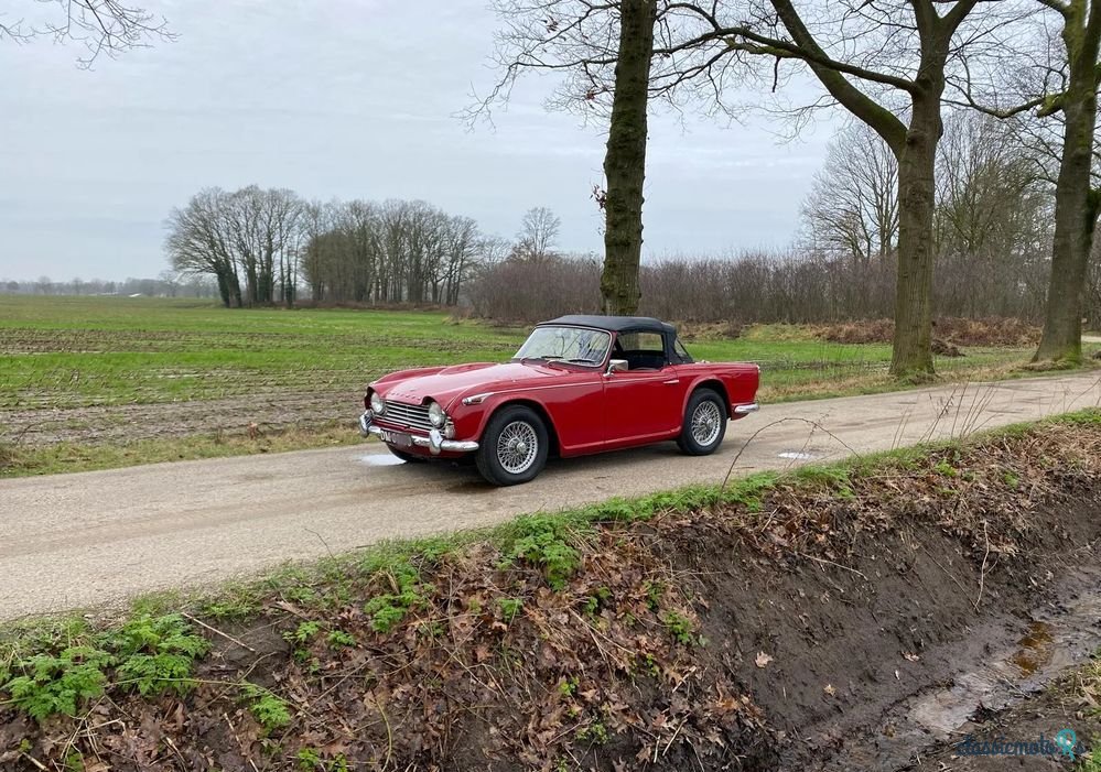 1966' Triumph TR4 photo #1