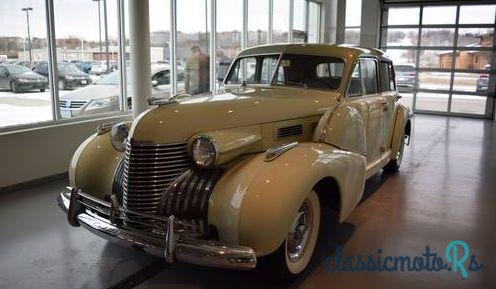 1940' Cadillac Fleetwood photo #2