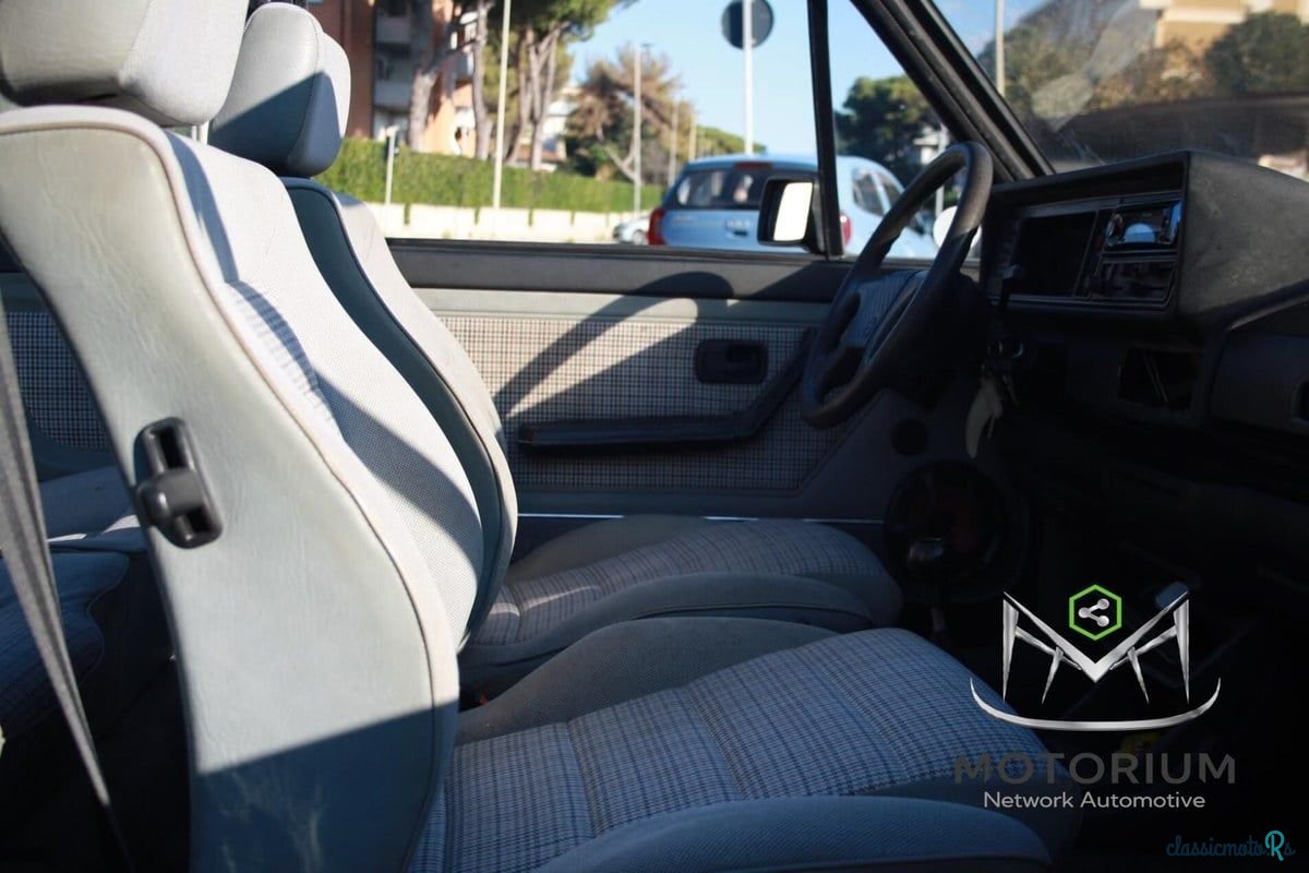 1989' Volkswagen Golf photo #4