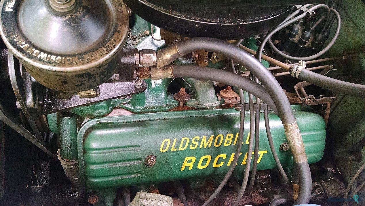 1953' Oldsmobile Ninety-Eight photo #1