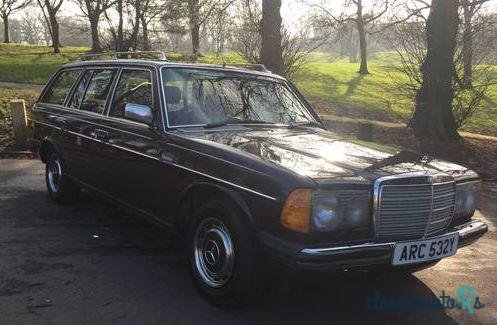 1981' Mercedes-Benz 200 W123 200T photo #2