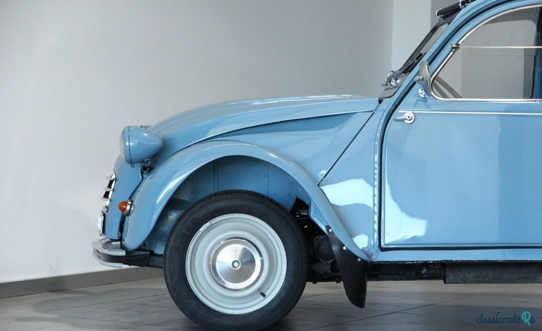 1963' Citroen 2CV photo #5