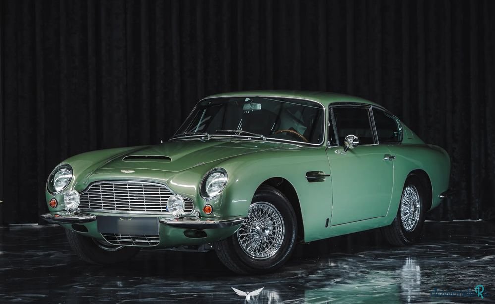 1967' Aston Martin DB6 Coupé photo #1