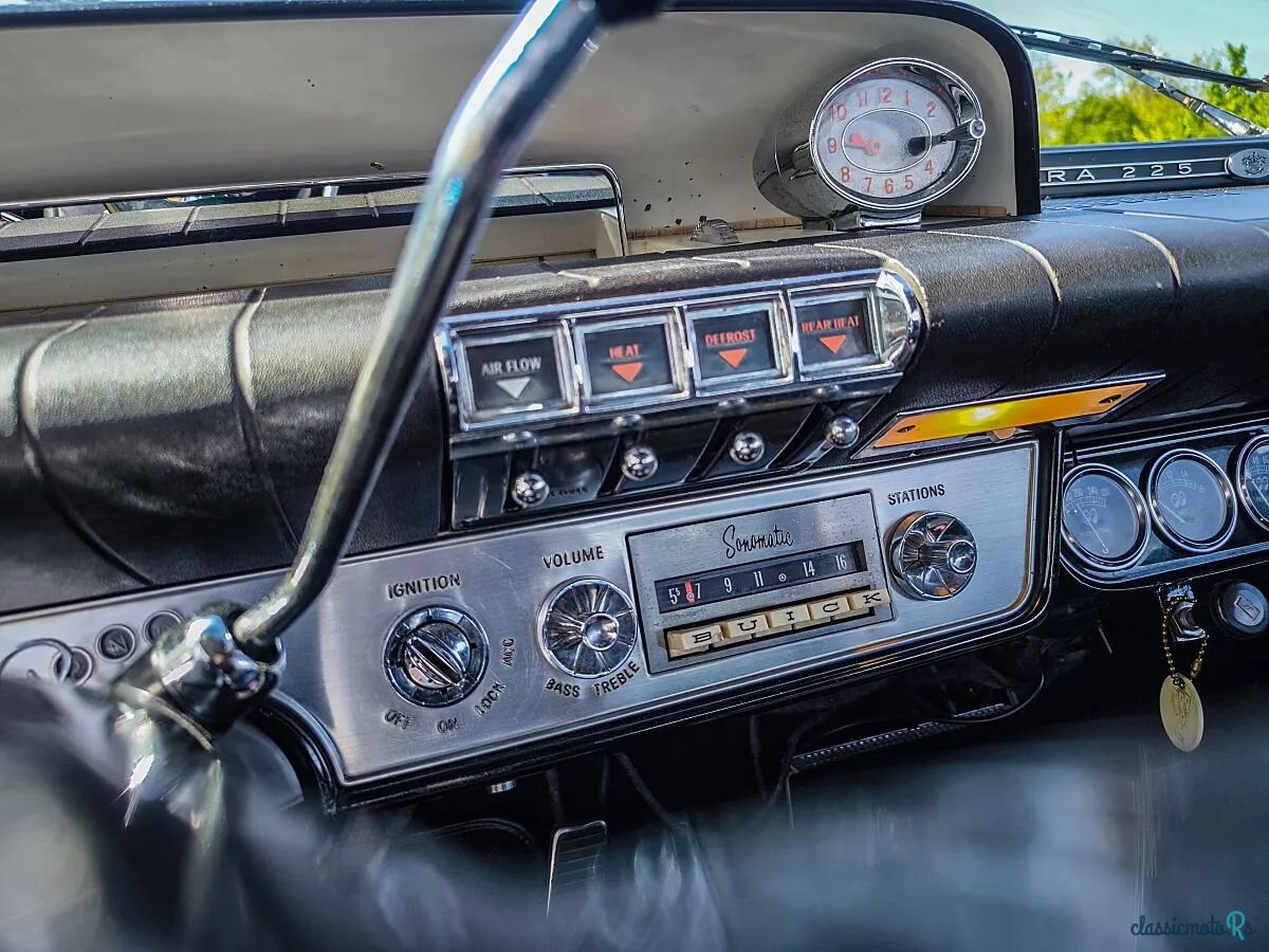 1960' Buick Electra photo #5