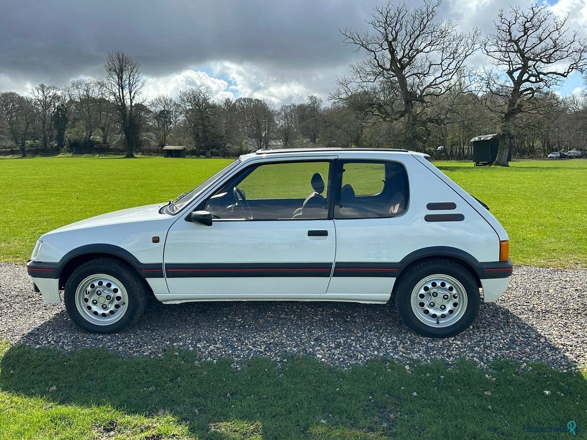 1989' Peugeot 205 photo #6