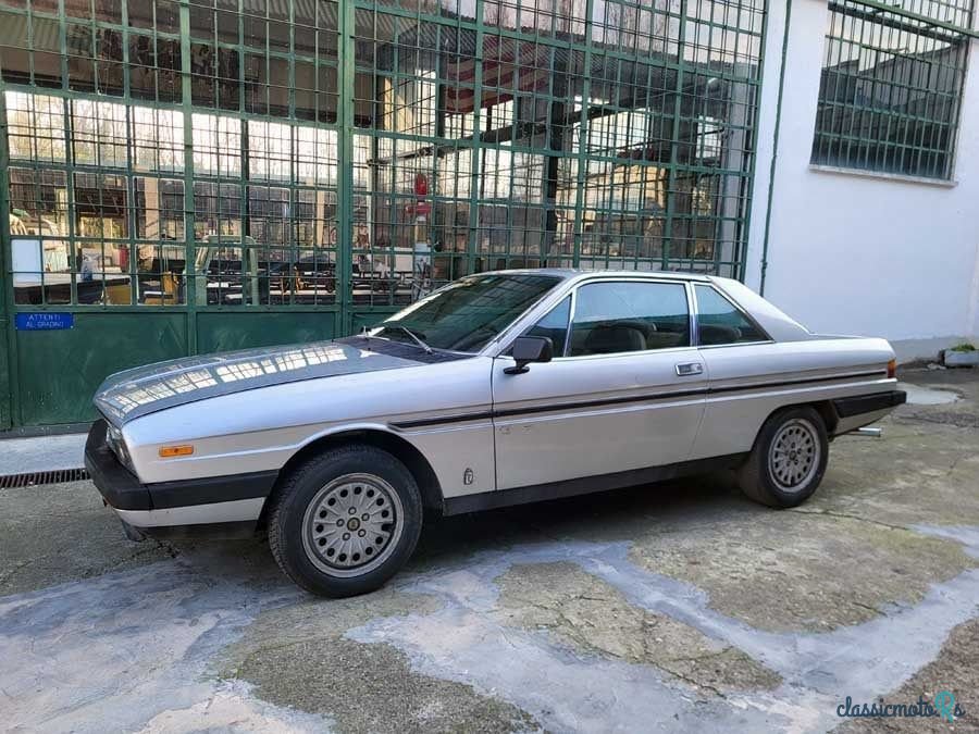 1979' Lancia Gamma photo #3