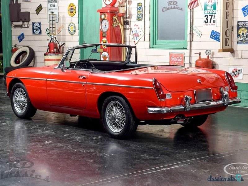 1968' MG Roadster photo #4