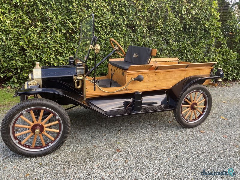 1914' Ford Model T photo #2