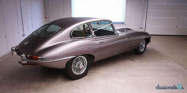 1968' Jaguar E-Type photo #1