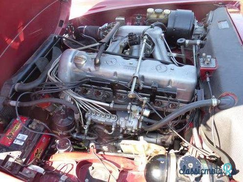 1970' Mercedes-Benz 280 Sl Pagoda photo #2