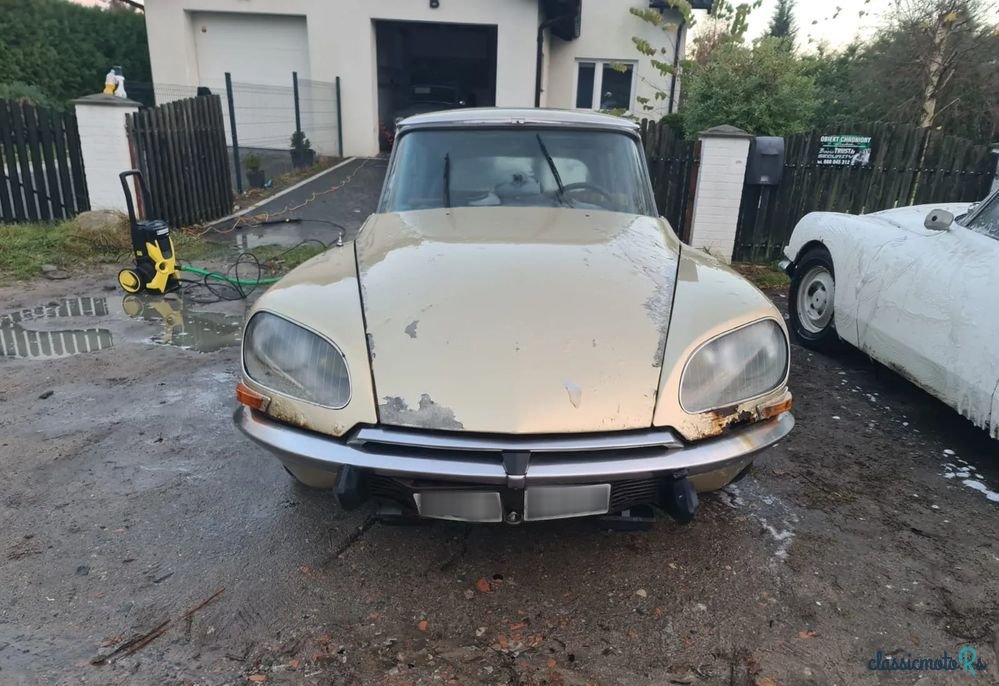 1960' Citroen DS photo #4