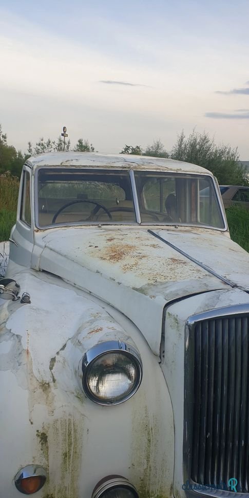 1964' Austin Princess photo #1