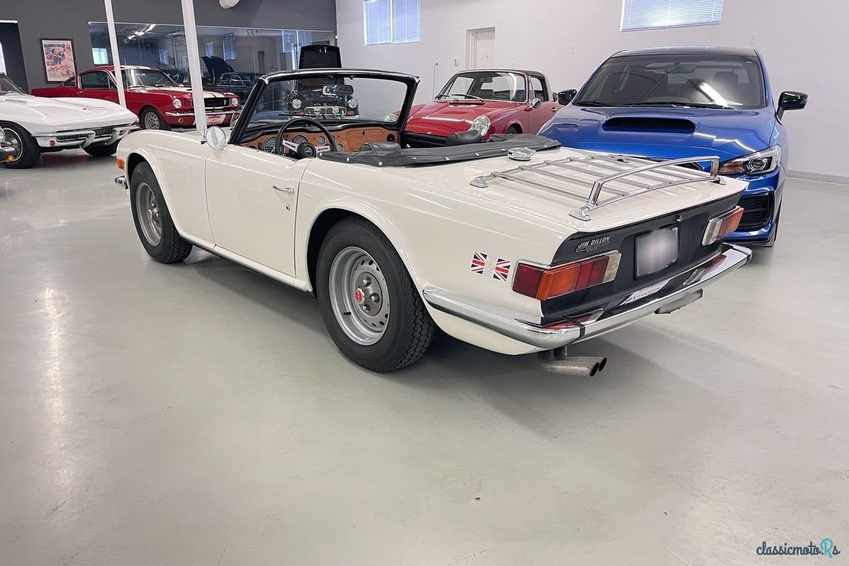 1976' Triumph TR6 photo #2