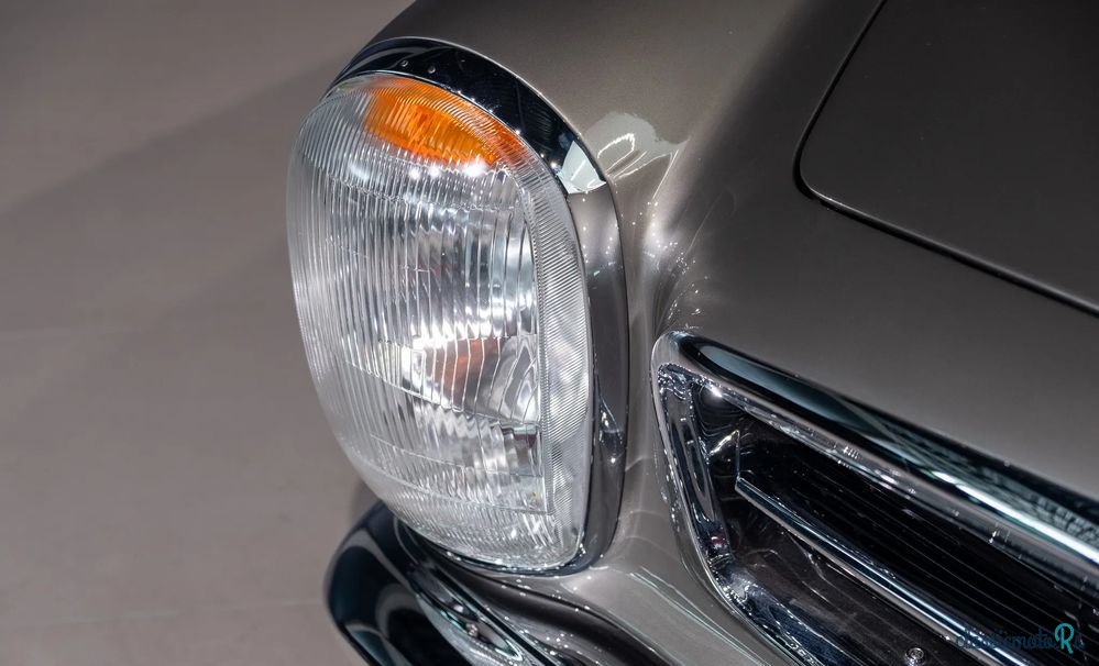 1969' Mercedes-Benz W113 Pagoda photo #4