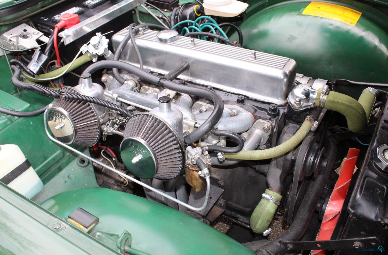 1975' Triumph TR6 photo #5