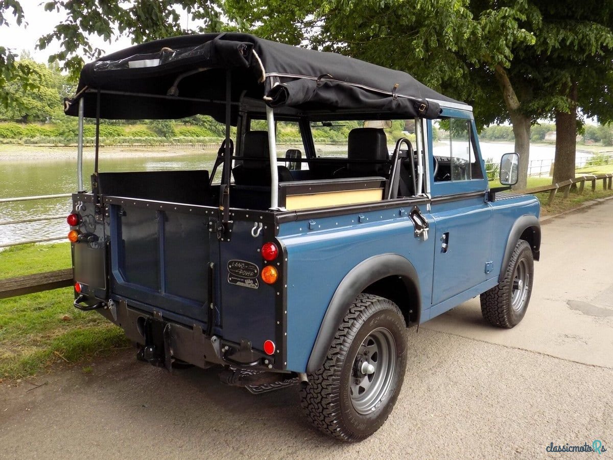1973' Land Rover 88 photo #4