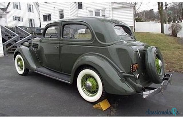 1935' Ford Model 48 photo #2