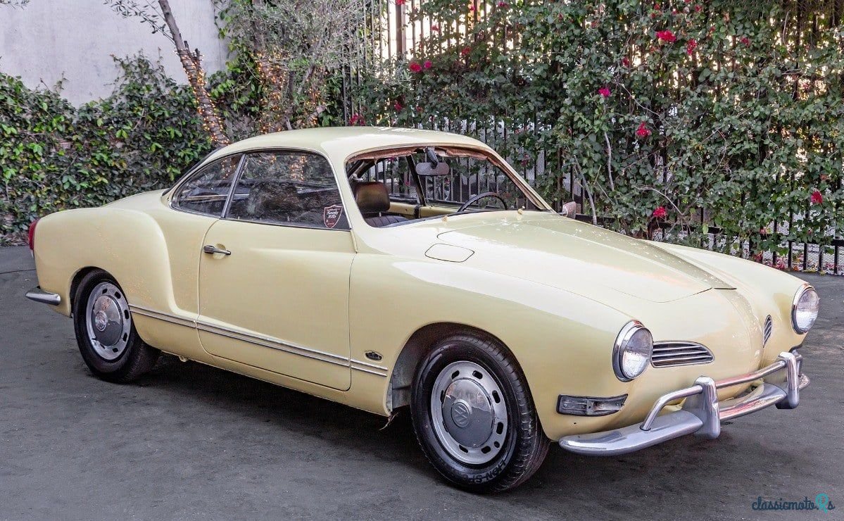 1970' Volkswagen Karmann Ghia photo #3
