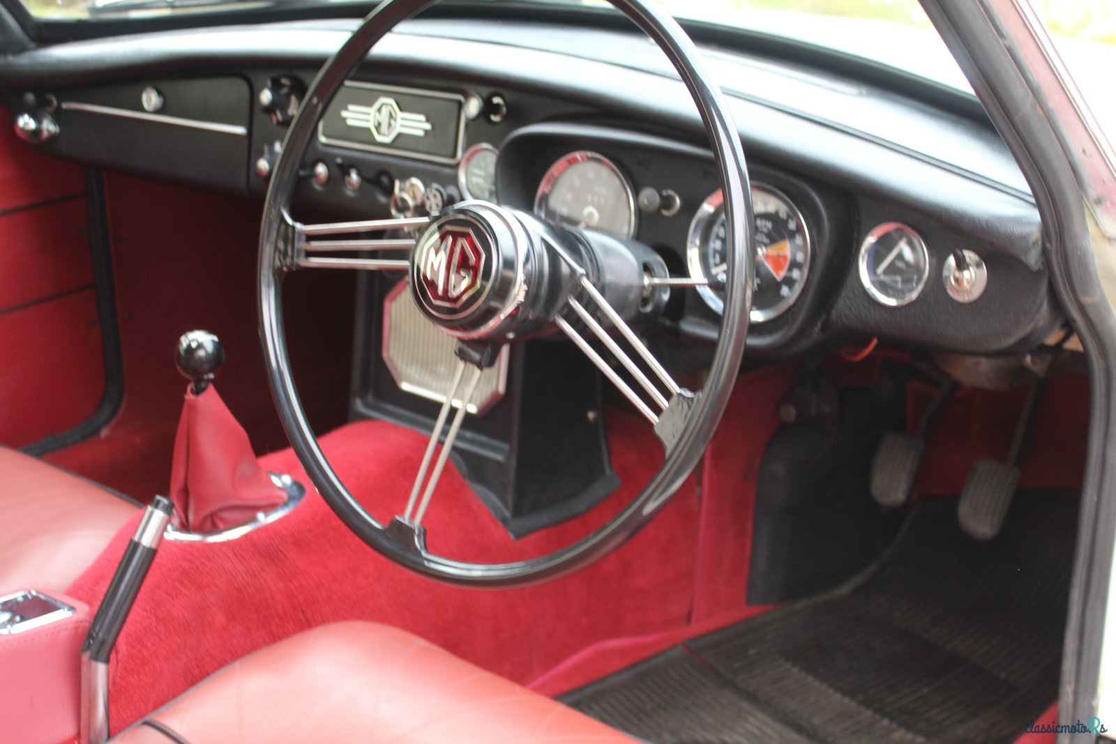 1967' MG Mgb Gt photo #6