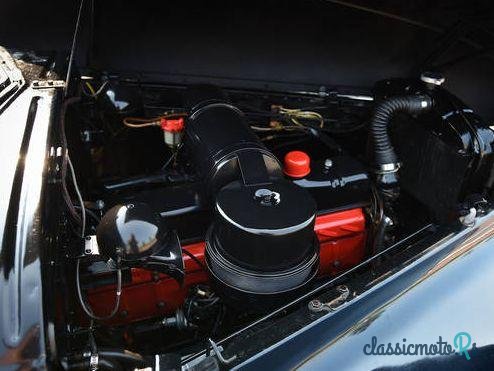 1941' Buick Straight 8 photo #3