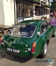1968' MG MGC photo #4