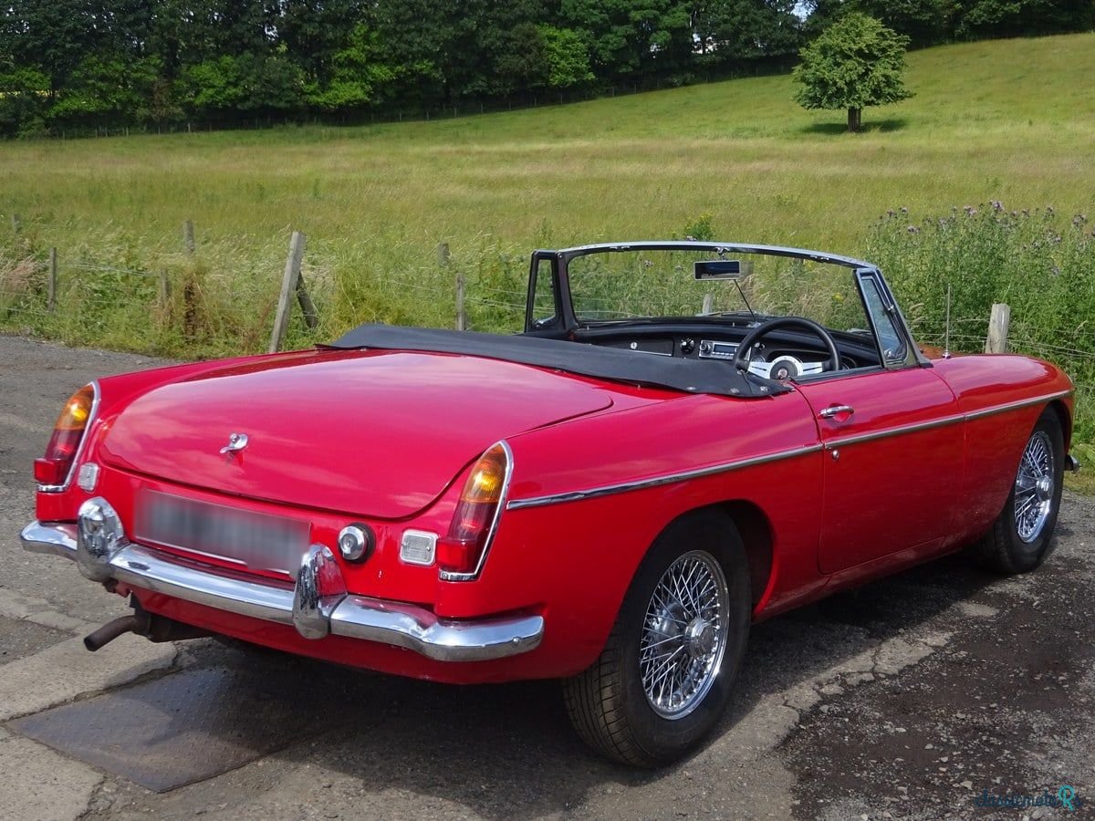1968' MG MGB photo #2