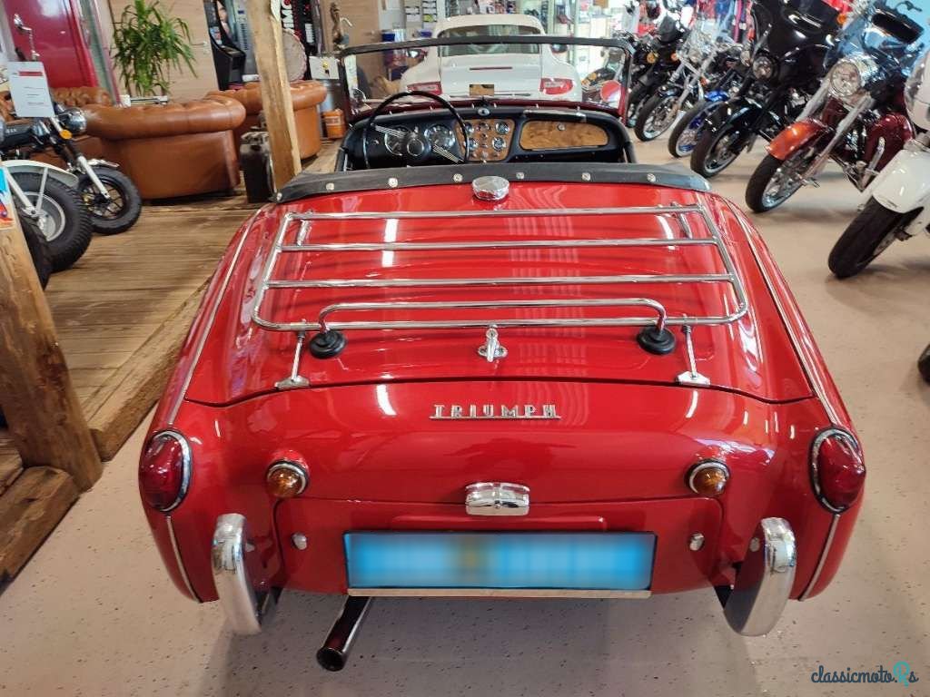 1958' Triumph TR3 photo #6