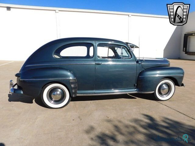 1947' Ford photo #4