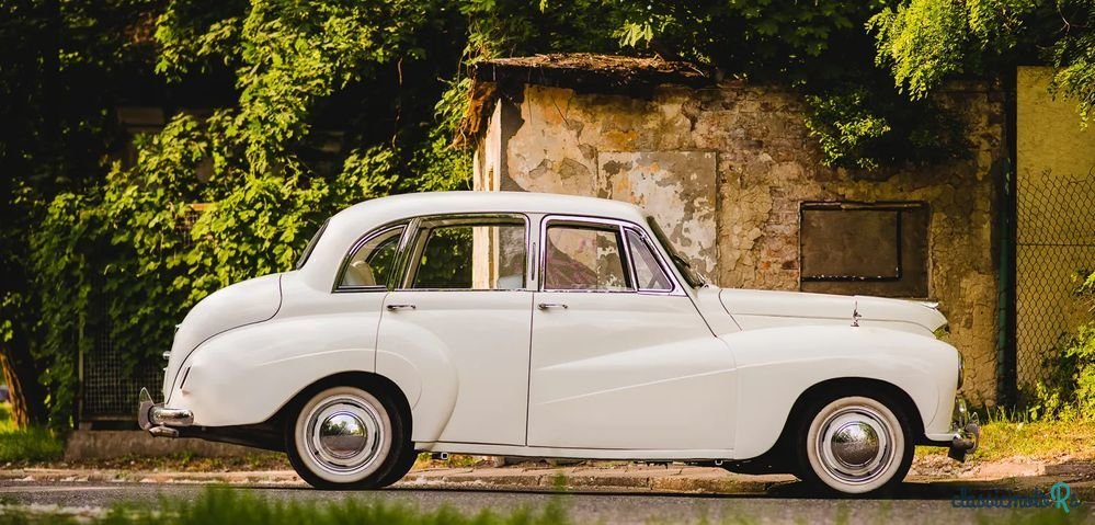 1953' Lanchester Fourteen photo #2