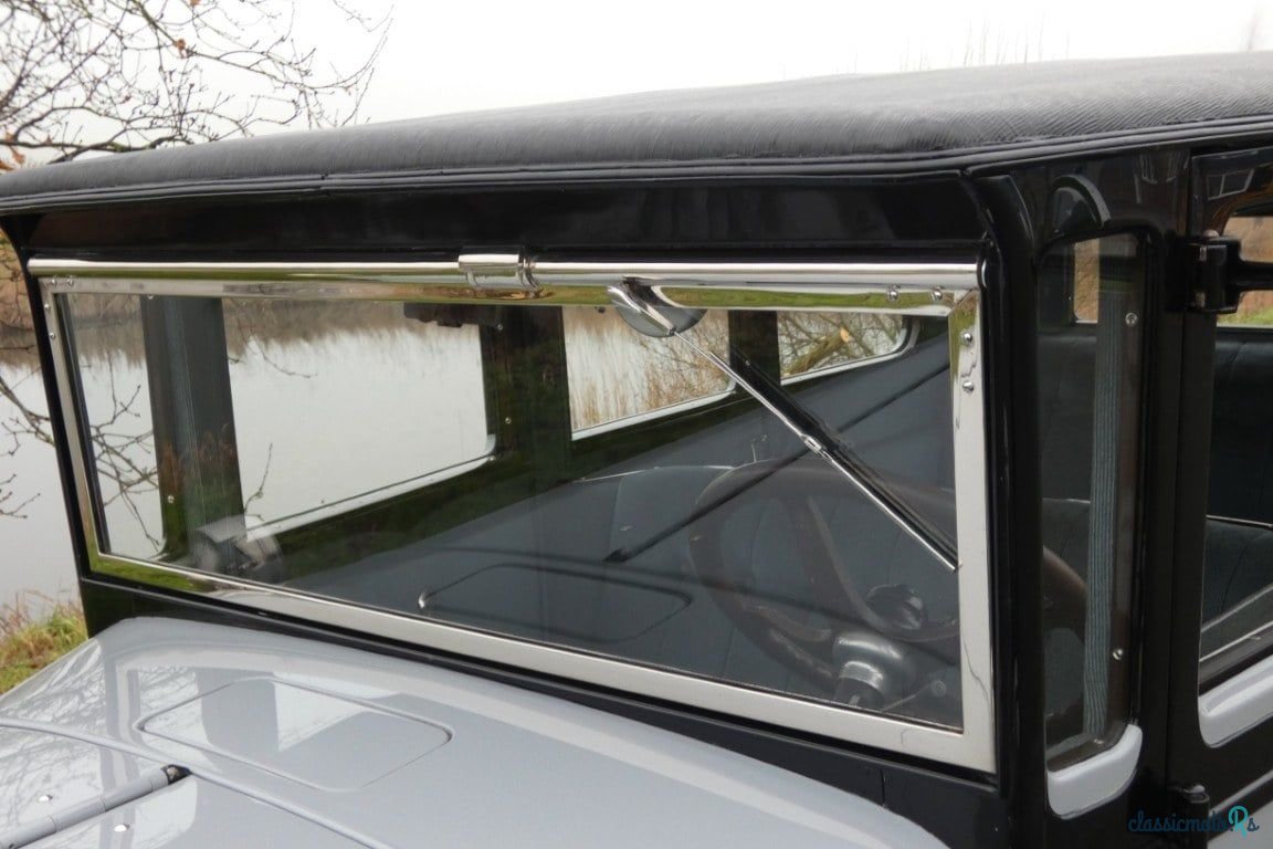 1927' Locomobile 8-80 Sedan photo #6