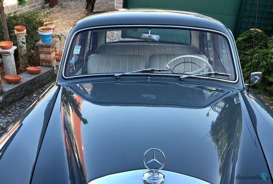 1957' Mercedes-Benz 220 photo #2