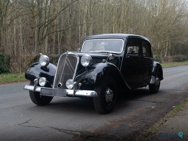 1951' Citroen Traction Avant photo #3