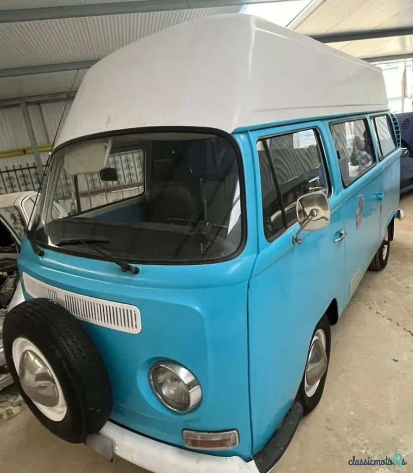 1974' Volkswagen Type 2 photo #1