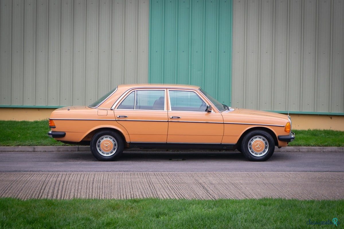 1978' Mercedes-Benz 250 photo #4