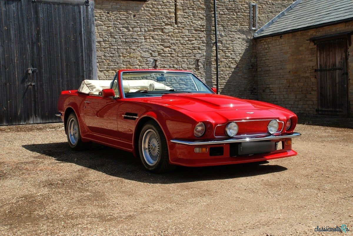 1988' Aston Martin V8 Vantage photo #6
