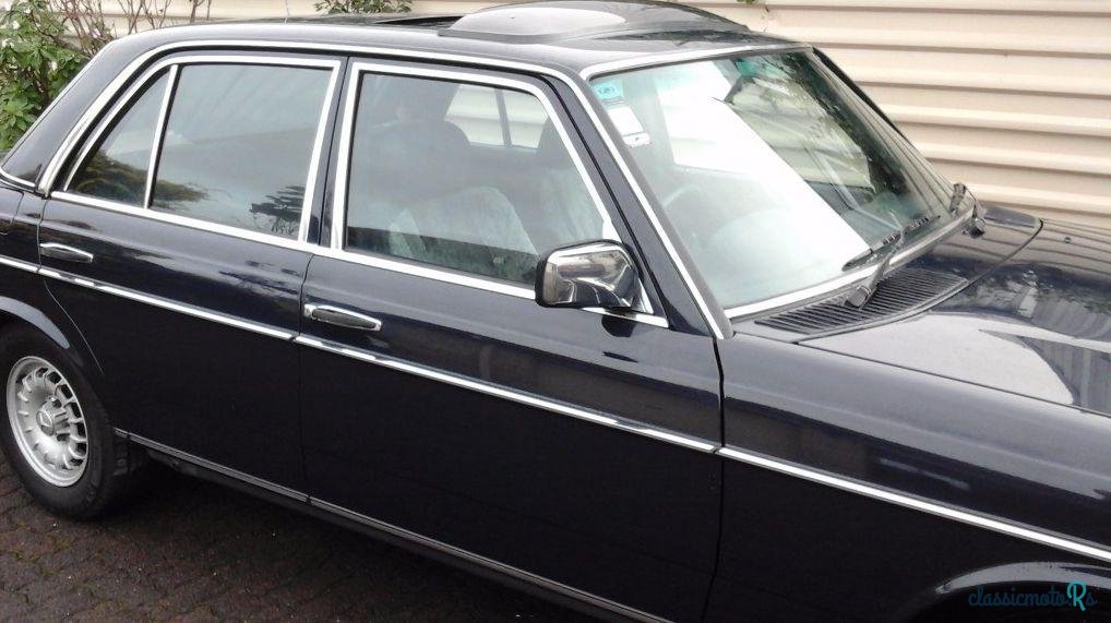 1983' Mercedes-Benz 230E photo #2