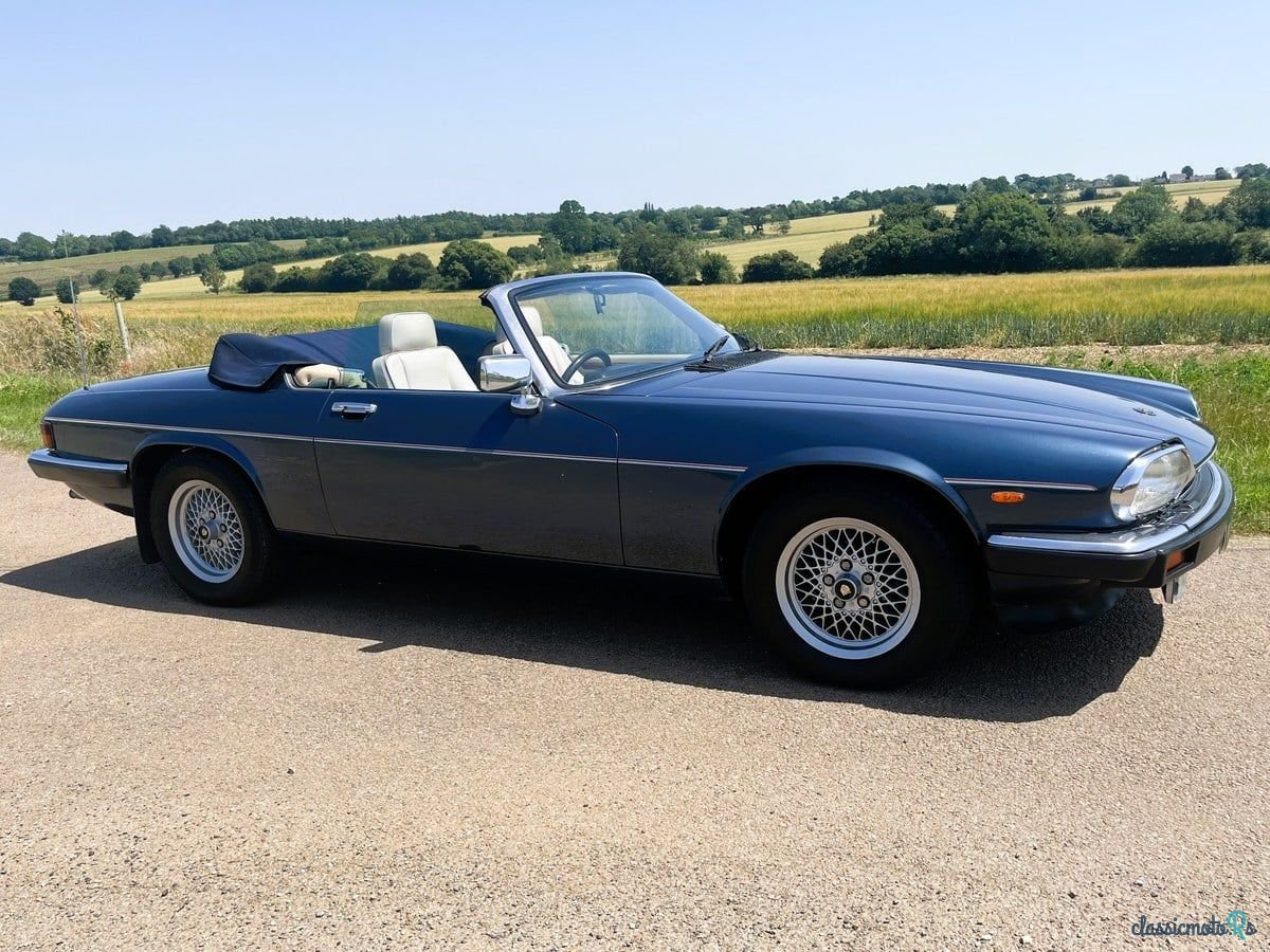 1989' Jaguar XJS photo #1