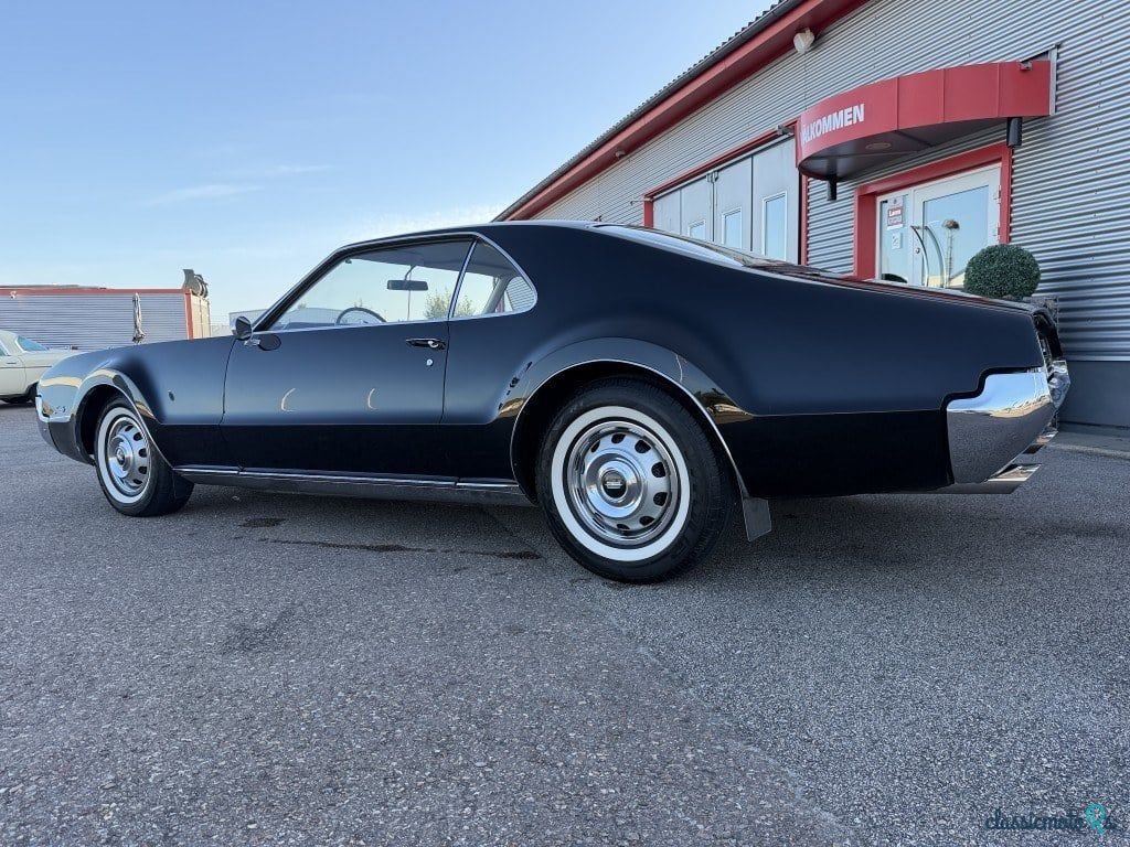 1966' Oldsmobile Toronado photo #5