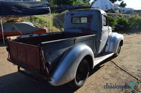 1946' Ford Pickup photo #2