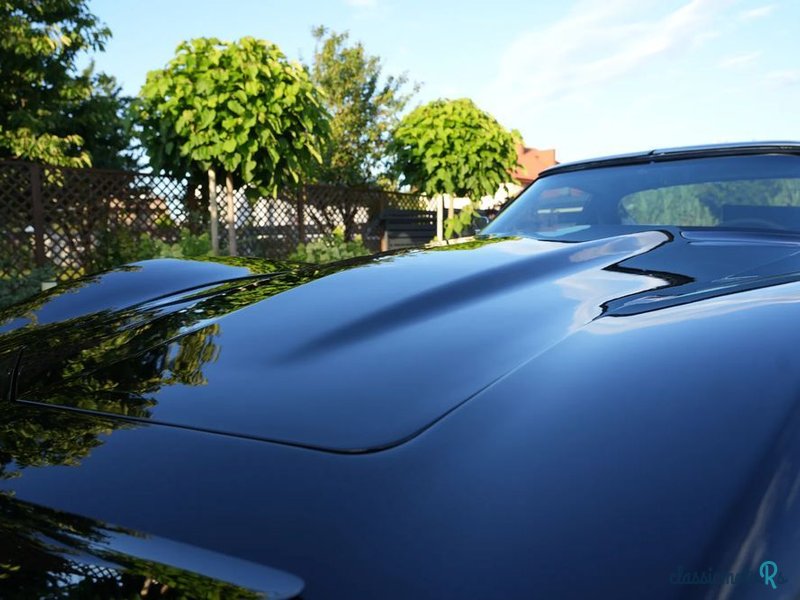 1977' Chevrolet Corvette photo #2