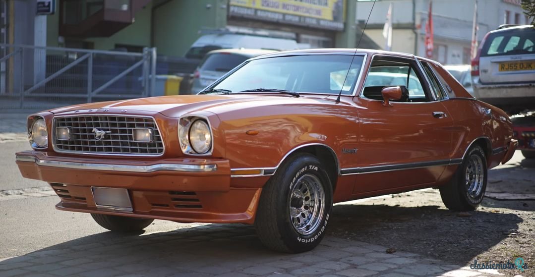 1975' Ford Mustang photo #1
