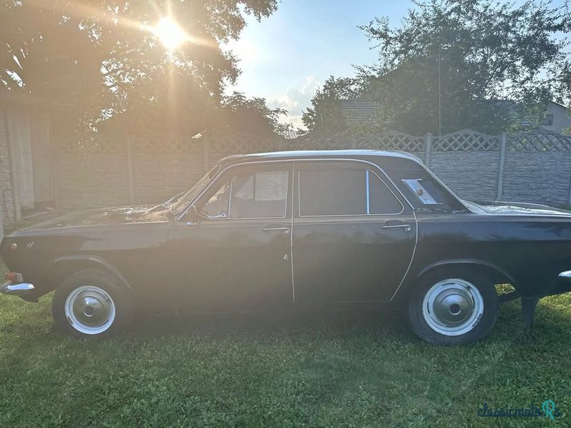 1973' Gaz 24 Wołga photo #2