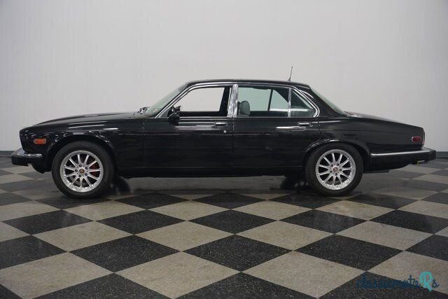 1983' Jaguar XJ6 photo #2