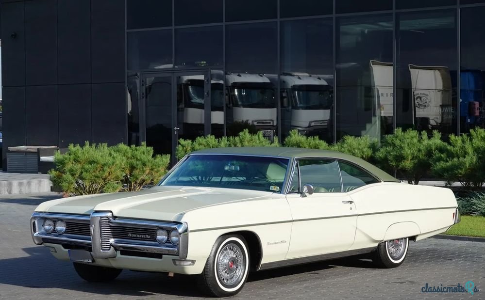 1968' Pontiac Bonneville photo #1